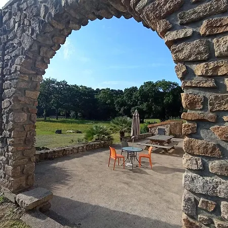 Des Quatre Moulines Villa *